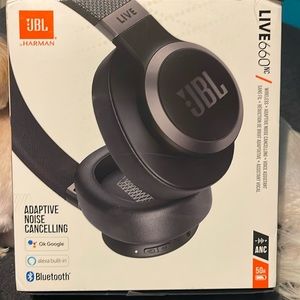 Brand New JBL Noise cancelling Headphones